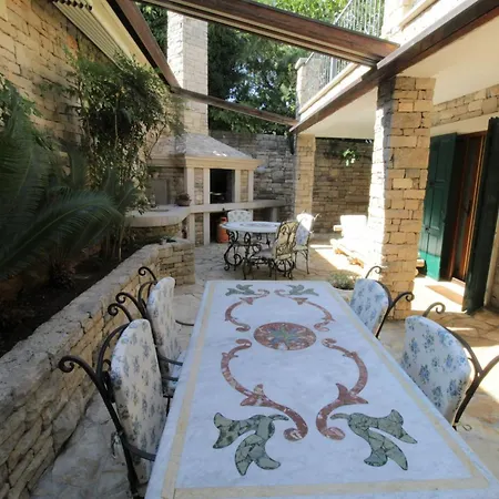 Istriana Apartmán